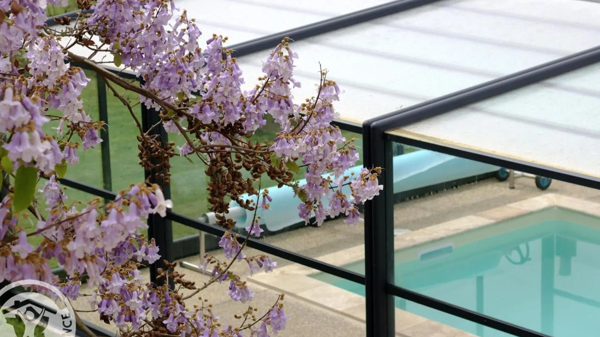 Holiday home Gite Familial 14 Pers. Avec Piscine Chauffee, Spa, Sauna, Terrains De Jeux Et Borne Electrique. - Fr-1-496-3 Vivans